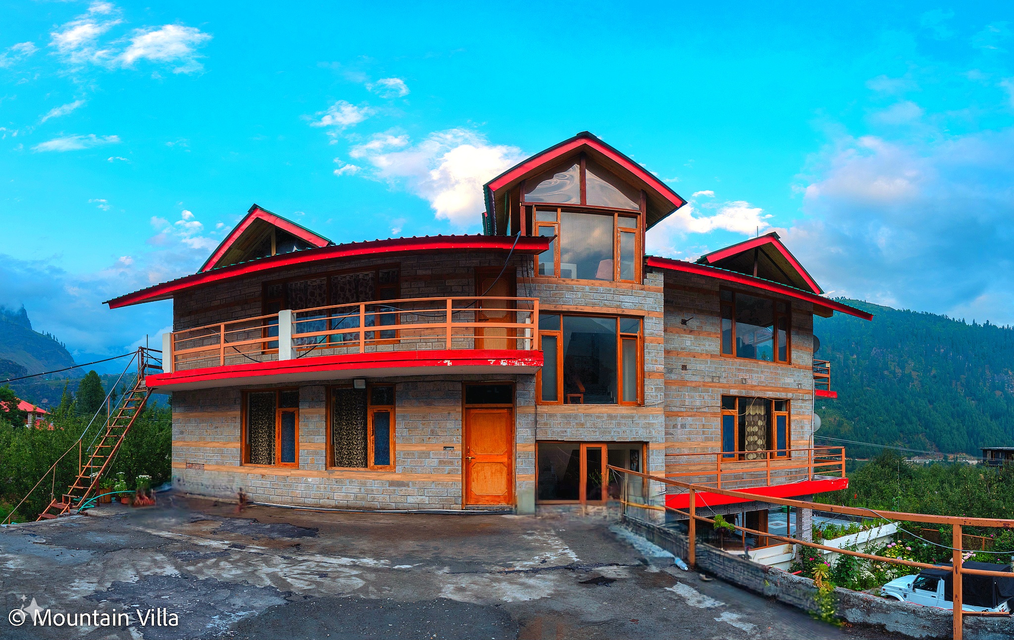Glimpse of Mountain Villa