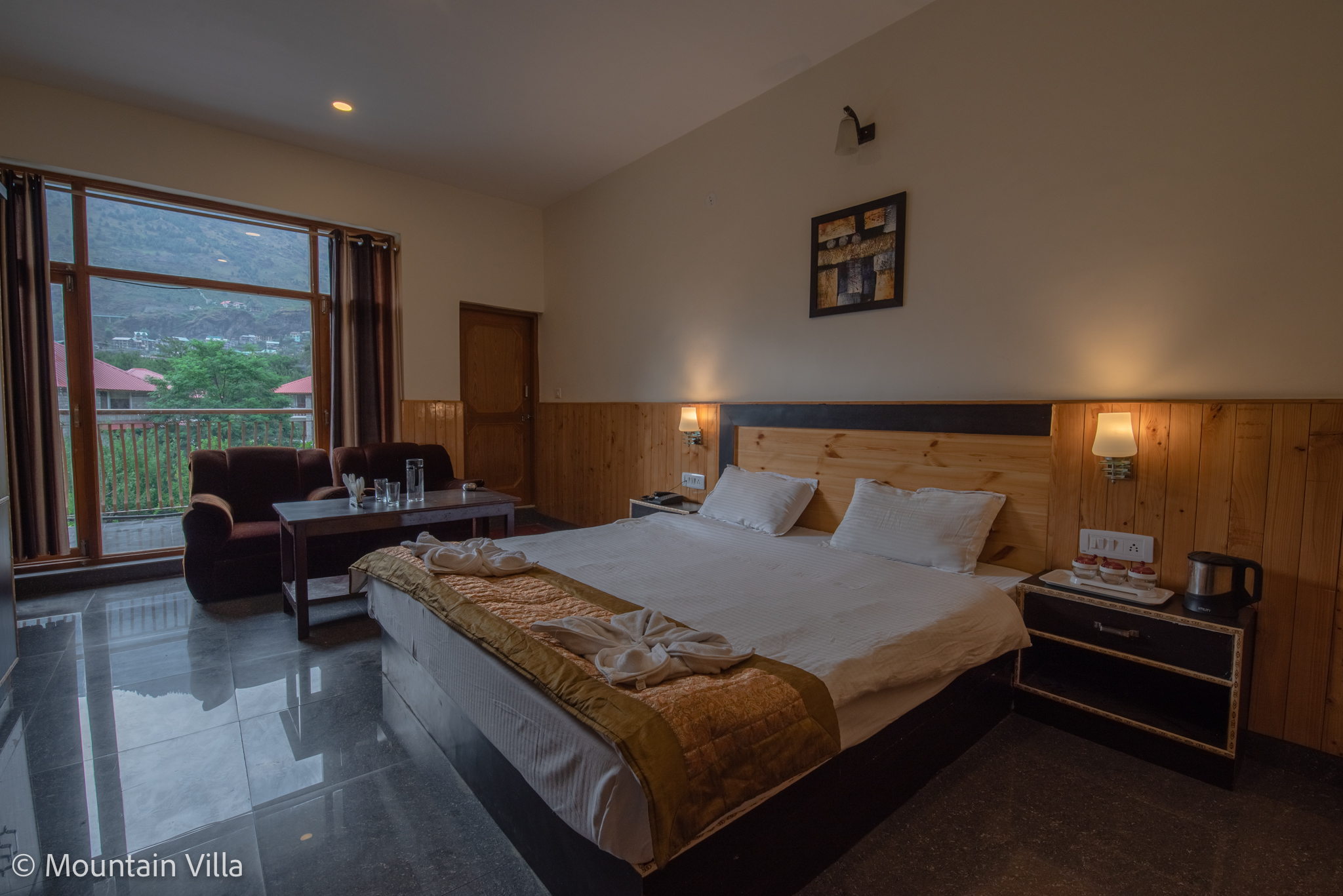 Glimpse of Mountain Villa